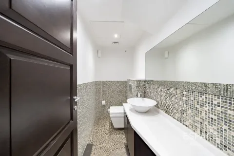 Villa en Meadows, Dubai, 4 dormitorios, 381 m², № 122256 - foto 11