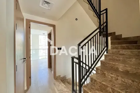 Adosado en Dubai Investment Park, Dubai, 4 dormitorios, 271 m², № 135305 - foto 10