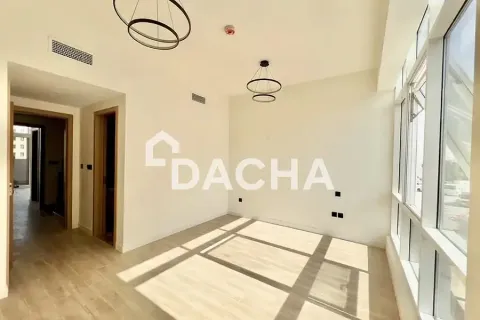 Adosado en Dubai Investment Park, Dubai, 4 dormitorios, 271 m², № 135305 - foto 9