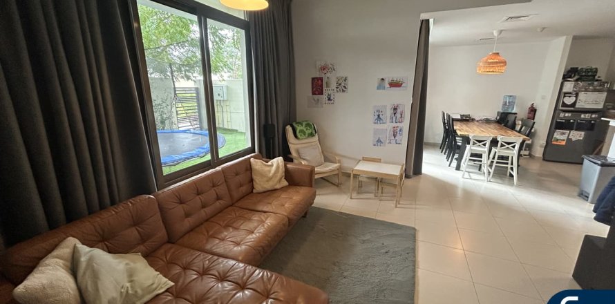 Villa en Town Square, Dubai, 3 dormitorios, 198 m², № 98863