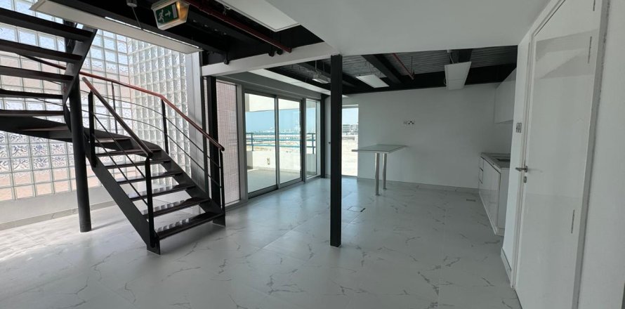 Oficina en Dubai Media City, Dubai, 253.2 m², № 8145