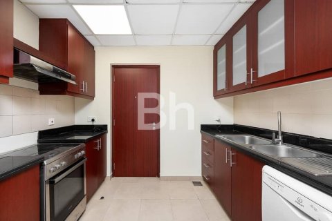 Apartment in Jumeirah Beach Residence, Dubai 2 bedrooms, 121 sq.m. № 56798 - photo 15