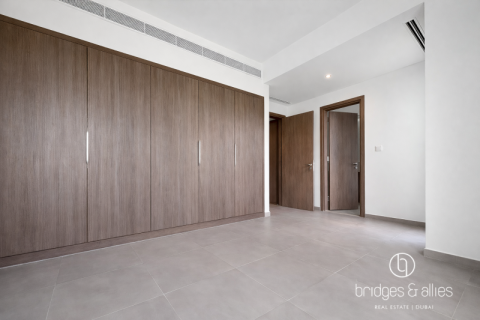 Villa in Tilal Al Ghaf, Dubai 3 bedrooms, 199 sq.m. № 96548 - photo 6