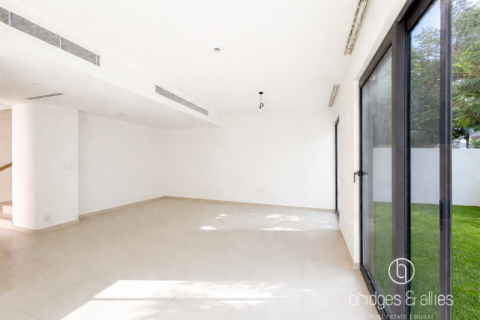 Villa in Tilal Al Ghaf, Dubai 3 bedrooms, 199 sq.m. № 96548 - photo 4