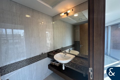 Купить квартиру в Джумейра Вилладж Серкл, Дубай: 2 спальни, 230м², № 88460 - фото 10