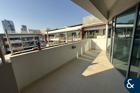 Купить квартиру в Джумейра Вилладж Серкл, Дубай: 2 спальни, 230м², № 88460 - фото 2