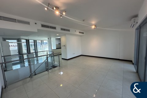 Квартира в Джумейра Вилладж Серкл, Дубай, 2 спальни, 230м², № 88460