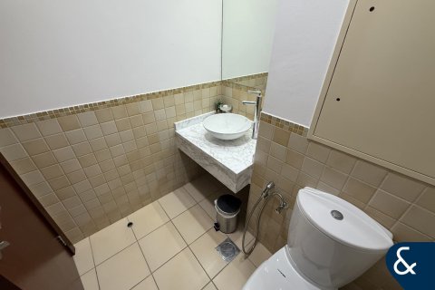 Apartment in Shams, Jumeirah Beach Residence, Dubai 2 bedrooms, 145 sq.m. № 88458 - photo 5