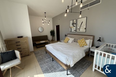 Apartment in Shams, Jumeirah Beach Residence, Dubai 2 bedrooms, 145 sq.m. № 88458 - photo 9
