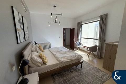 Apartment in Shams, Jumeirah Beach Residence, Dubai 2 bedrooms, 145 sq.m. № 88458 - photo 11