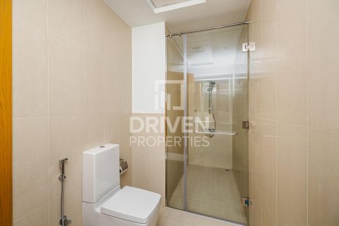 Apartment in Bellevue Towers, Downtown Dubai (Downtown Burj Dubai), Dubai 2 bedrooms, 95.13 sq.m. № 126155 - photo 15