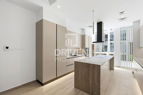 Adosado en Al Barari, Dubai, 4 dormitorios, 180.23 m², № 126153 - foto 16