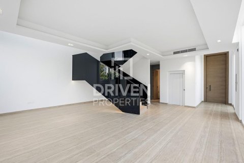 Adosado en Al Barari, Dubai, 4 dormitorios, 180.23 m², № 126153
