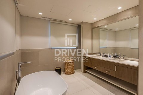 Maison de ville à Jumeirah, Dubai, 4 chambres, 445.47 m², № 126154 - photo 24