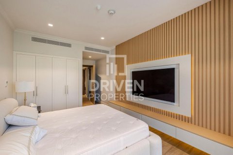 Maison de ville à Jumeirah, Dubai, 4 chambres, 445.47 m², № 126154 - photo 16
