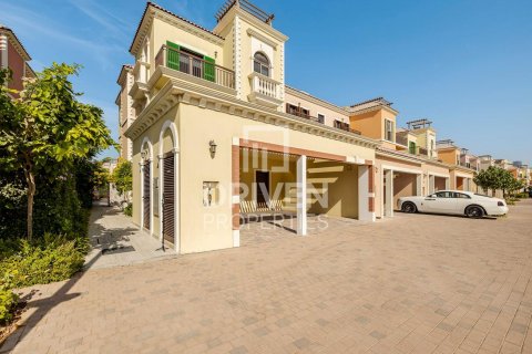 Maison de ville à Jumeirah, Dubai, 4 chambres, 445.47 m², № 126154 - photo 30