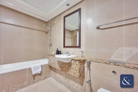 Apartamento en DIFC, Dubai, 1 dormitorio, 79 m², № 75388 - foto 8