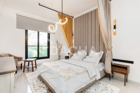 Villa in Jumeirah Islands, Dubai 4 bedrooms, 539 sq.m. № 109773 - photo 14