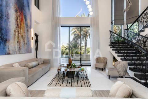 Villa in Jumeirah Islands, Dubai 4 bedrooms, 539 sq.m. № 109773 - photo 3