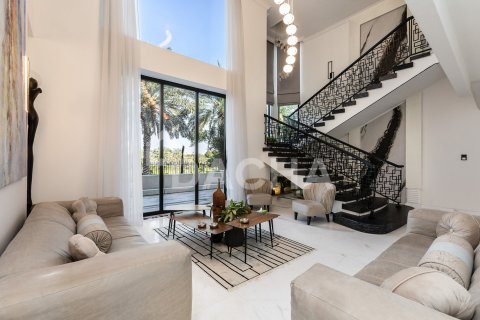 Villa in Jumeirah Islands, Dubai 4 bedrooms, 539 sq.m. № 109773