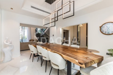 Villa in Jumeirah Islands, Dubai 4 bedrooms, 539 sq.m. № 109773 - photo 5