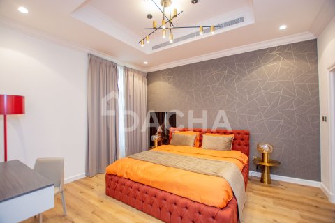 Villa in Canal Cove Villas, Palm Jumeirah, Dubai 4 bedrooms, 470 sq.m. № 109776 - photo 10