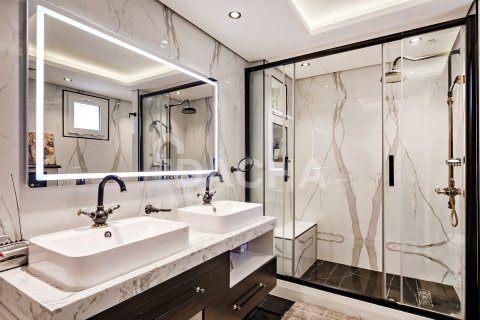 Villa in Meadows, Dubai 4 bedrooms, 372 sq.m. № 109774 - photo 19
