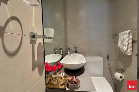 Apartment in Business Bay, Dubai 2 bedrooms, 141 sq.m. № 69645 - photo 15