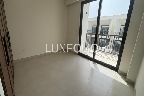 Townhouse in Town Square, Dubai 3 bedrooms, 189 sq.m. № 46360 - photo 11
