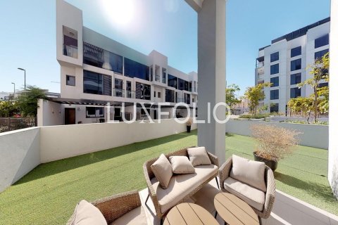 Apartamento en Jumeirah Village Circle, Dubai, 2 dormitorios, 236 m², № 46359 - foto 7