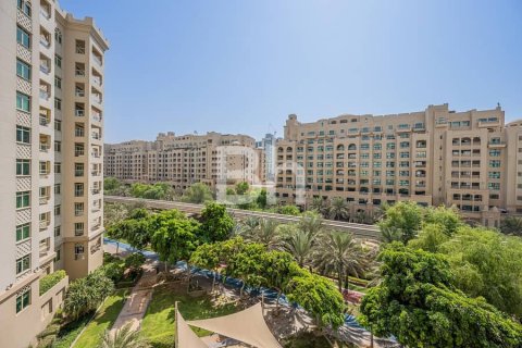 Снять в аренду квартиру в Пальме Джумейре, Дубай: 3 спальни, 200м², № 56678 - фото 19