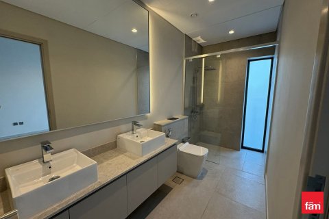 Купить таунхаус в Мохаммед Бин Рашид Сити, Дубай: 3 спальни, 136.9м², № 109179 - фото 11