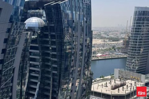 Apartment in Business Bay, Dubai 84.1 sq.m. № 110652 - photo 2