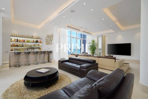 Apartment in Palm Jumeirah, Dubai 4 bedrooms, 497 sq.m. № 25022 - photo 19