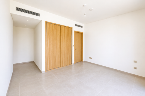 Villa in Jebel Ali, Dubai 6 bedrooms, 550.17 sq.m. № 133993 - photo 10