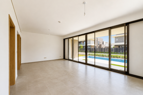 Villa in Jebel Ali, Dubai 6 bedrooms, 550.17 sq.m. № 133993 - photo 30