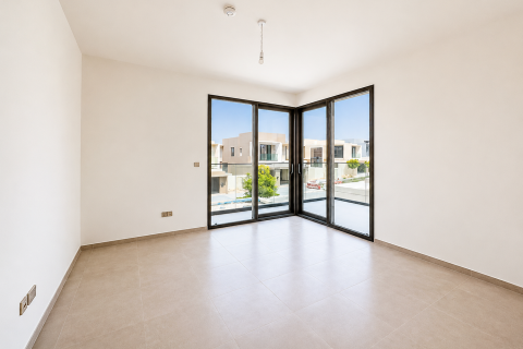 Villa in Jebel Ali, Dubai 6 bedrooms, 550.17 sq.m. № 133993 - photo 19