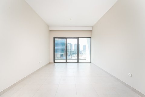 Apartment in SOL Bay, Business Bay, Dubai 2 bedrooms, 137.53 sq.m. № 133995 - photo 17