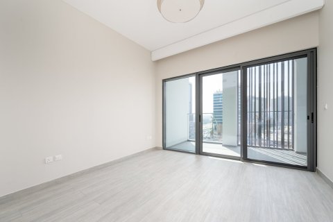 Apartment in SOL Bay, Business Bay, Dubai 2 bedrooms, 137.53 sq.m. № 133995 - photo 15