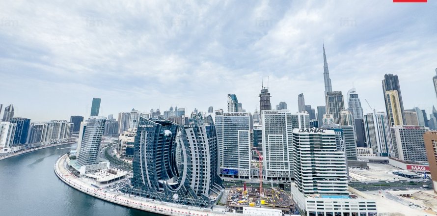 Penthouse in Business Bay, Dubai 2 bedrooms, 188.7 sq.m. № 109198