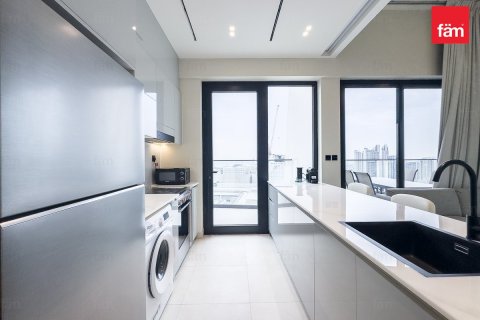 Penthouse in Business Bay, Dubai 2 bedrooms, 188.7 sq.m. № 109198 - photo 9