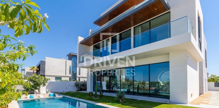 Villa à La Mer, Jumeirah, Dubai, 5 chambres, 718.33 m², № 126770