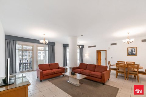 Hotel Apartamento en Dubai, 3 dormitorios, 199.9 m², № 84228 - foto 1