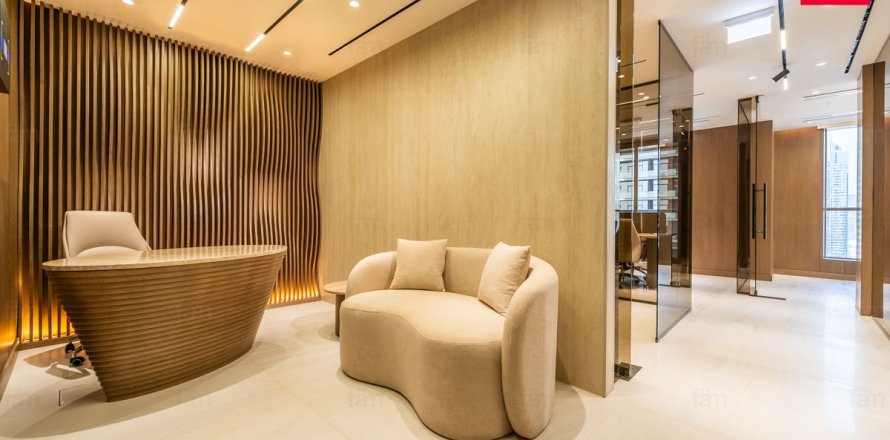 Oficina en Dubai, 72.2 m², № 84232