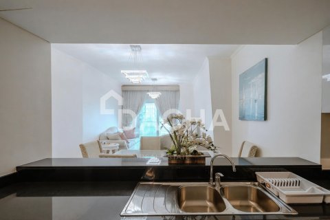 Apartment in Damac Heights, Dubai Marina, Dubai 3 bedrooms, 175 sq.m. № 104959 - photo 7