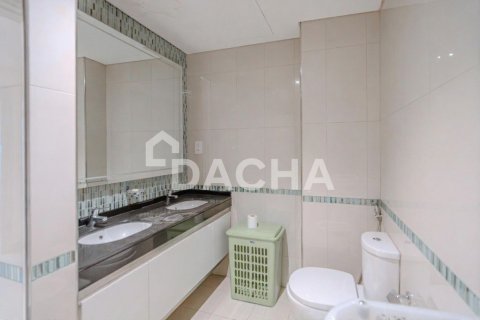 Apartment in Damac Heights, Dubai Marina, Dubai 3 bedrooms, 175 sq.m. № 104959 - photo 2