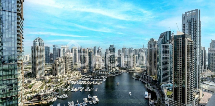 Apartment in Damac Heights, Dubai Marina, Dubai 3 bedrooms, 175 sq.m. № 104959