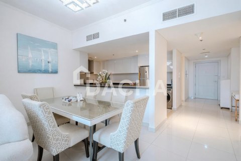 Apartment in Damac Heights, Dubai Marina, Dubai 3 bedrooms, 175 sq.m. № 104959 - photo 10