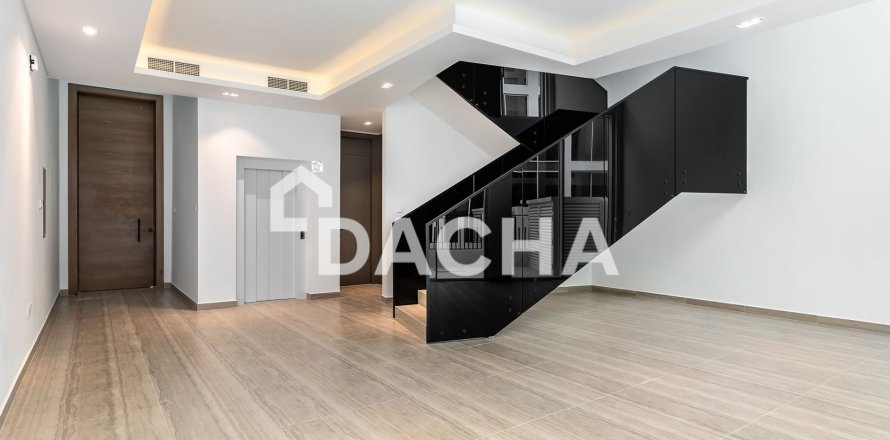 Villa in Al Barari, Dubai 4 bedrooms, 180 sq.m. № 104961