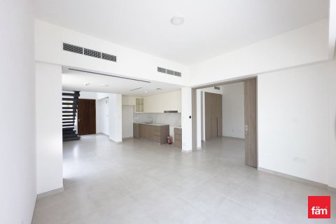 Купить таунхаус в Дубае: 4 спальни, 257.5м², № 49083 - фото 5